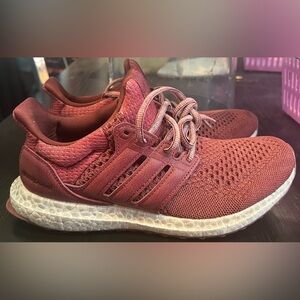 Adidas ultra boost sneakers size 6.5 new no box!